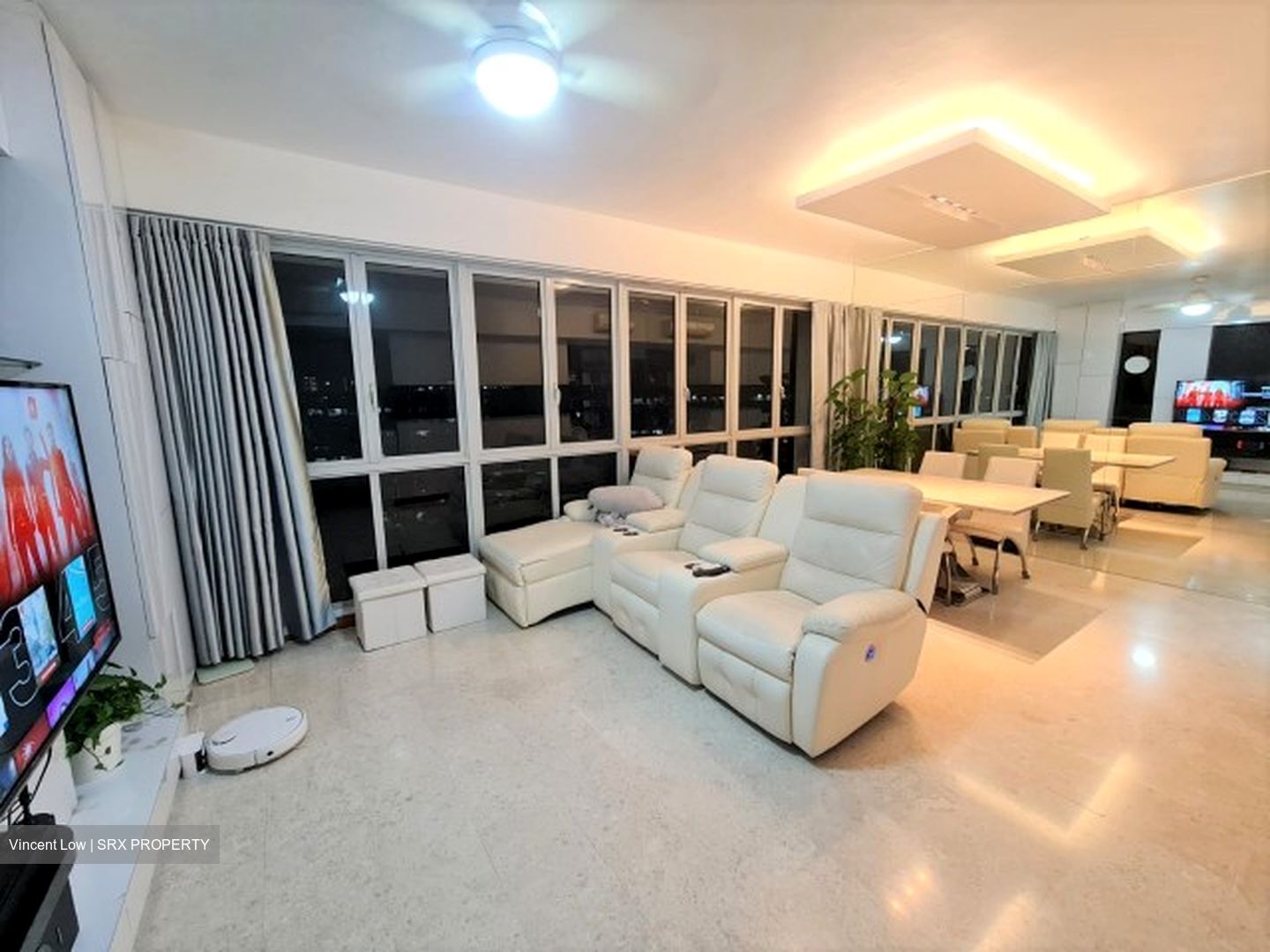 Astor (D14), Apartment #596444251